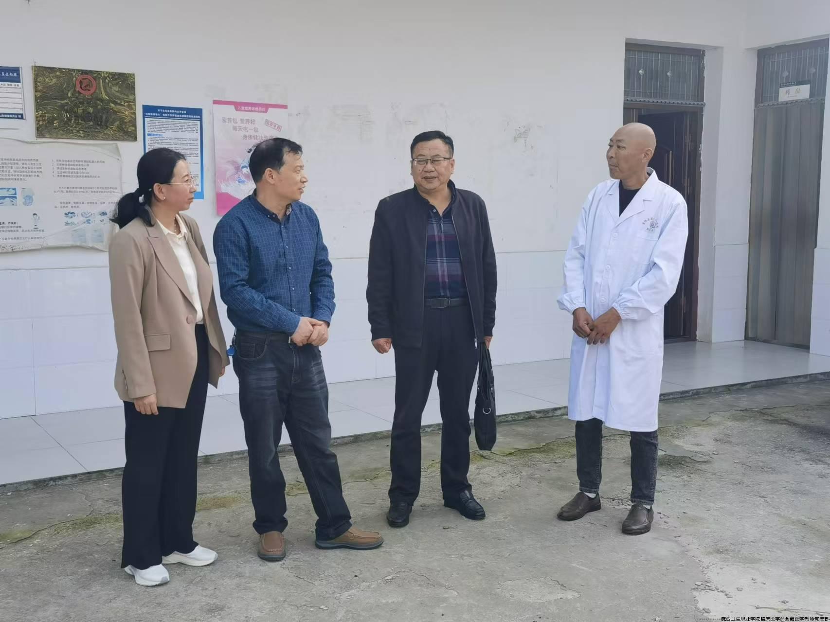 村卫生室1.jpg 村卫生室1.jpg